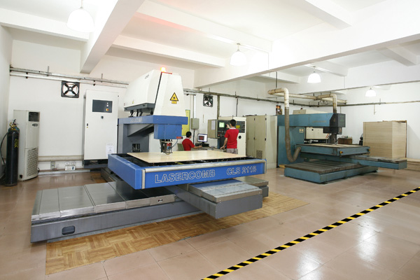 Laser cutting workshop